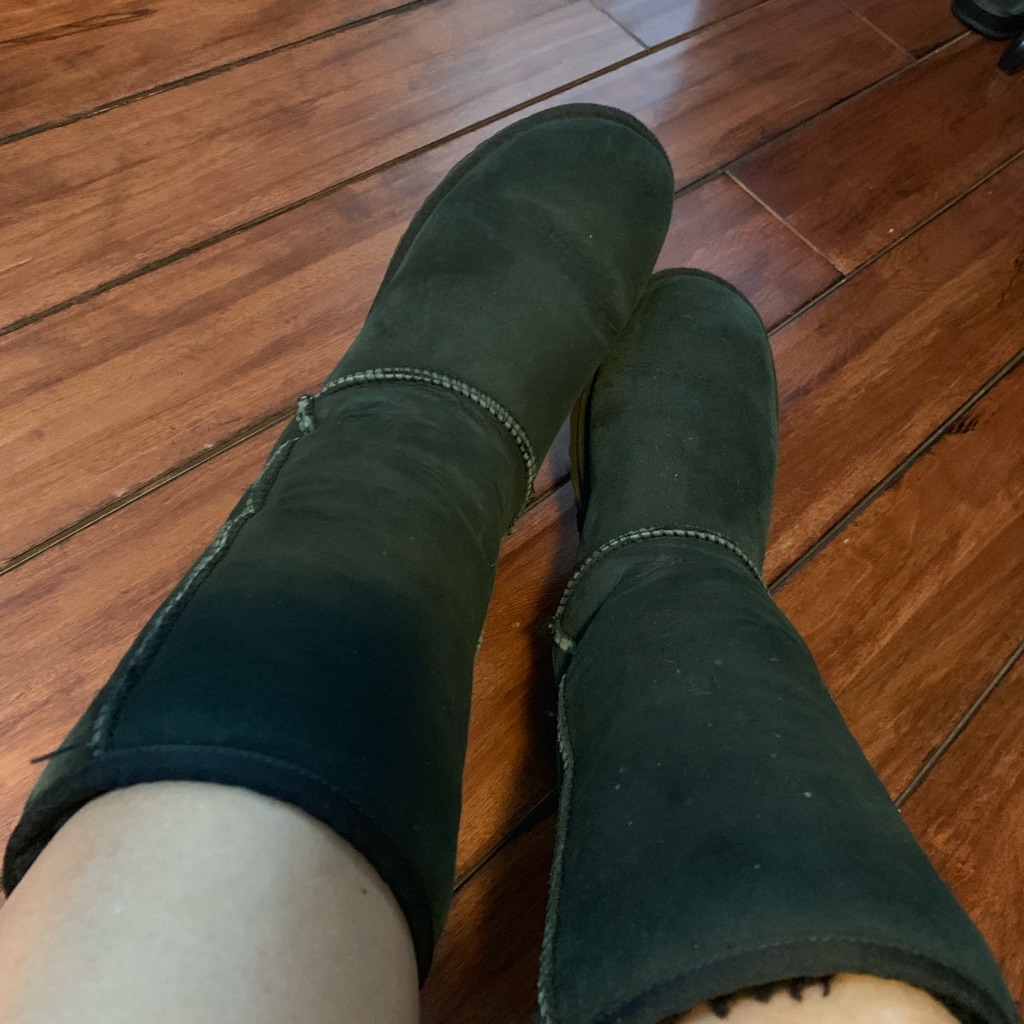 Ugg